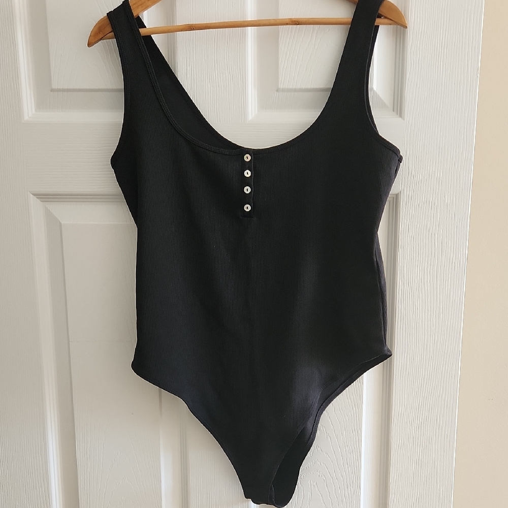 H&M Black Ribbed Button-Front Bodysuit